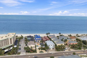  Photo 48