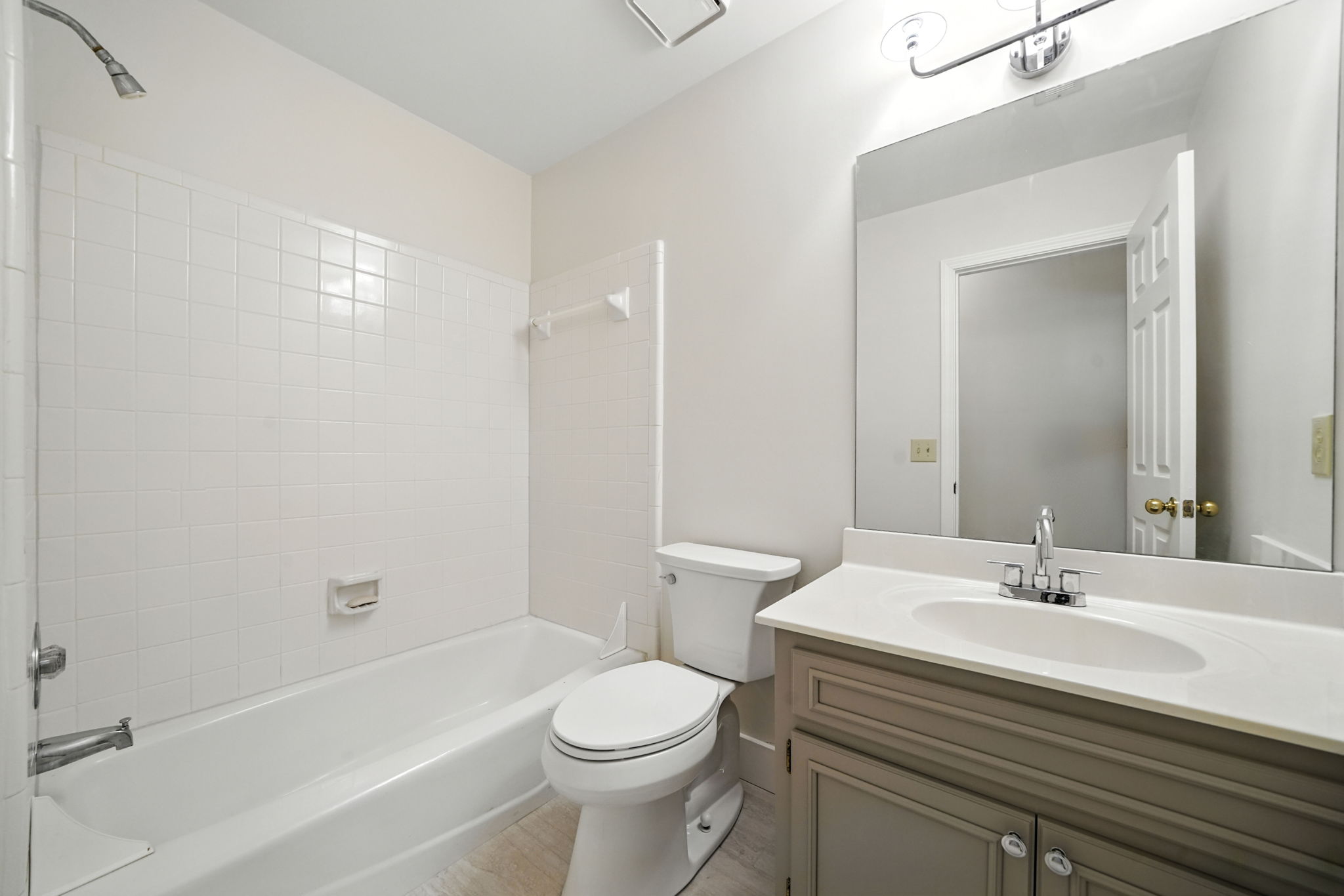 Upstairs Bathroom