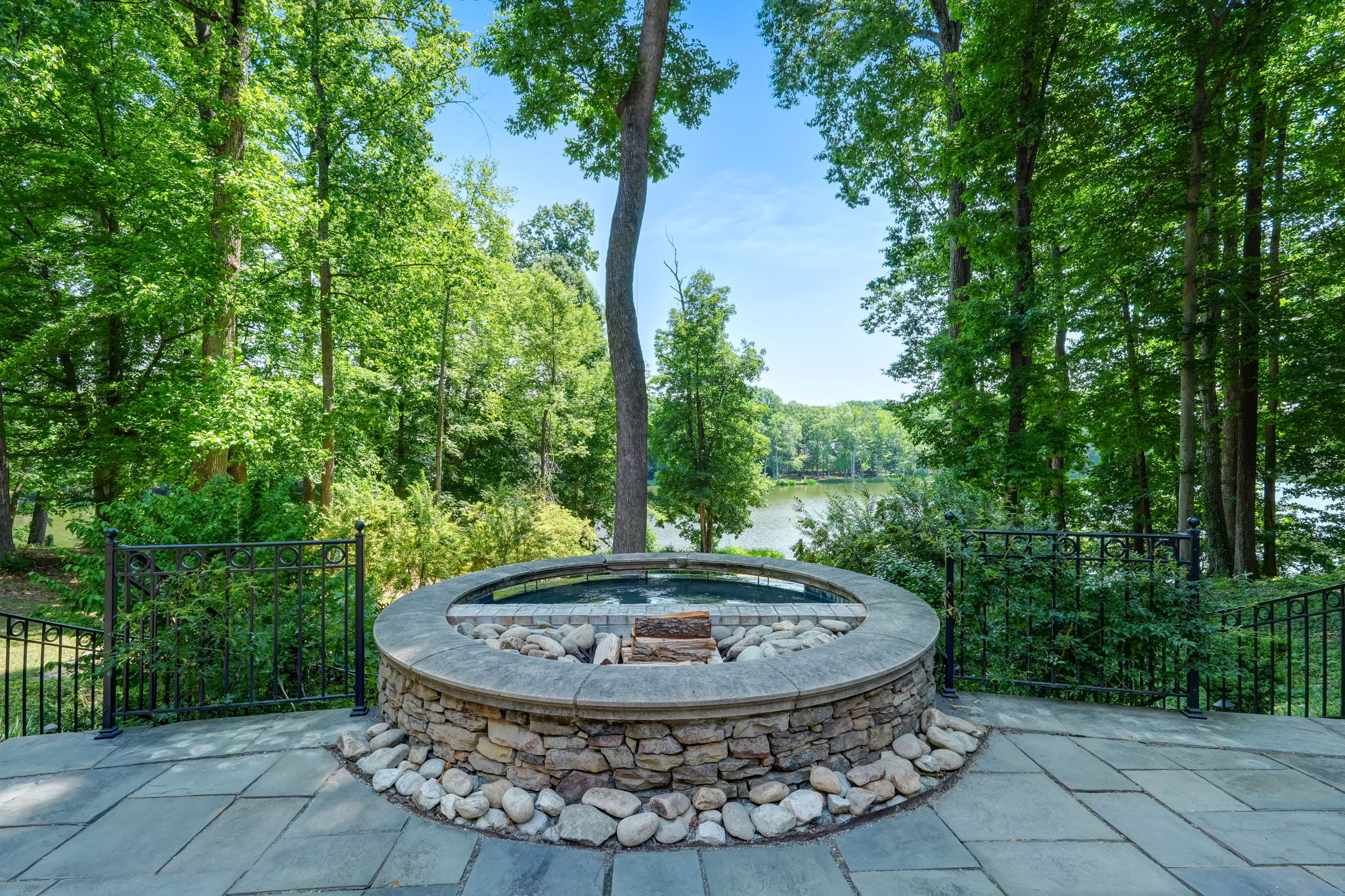 Firepit