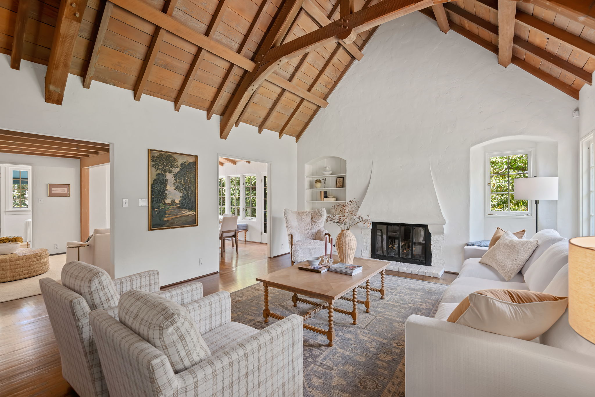 08-Living Room