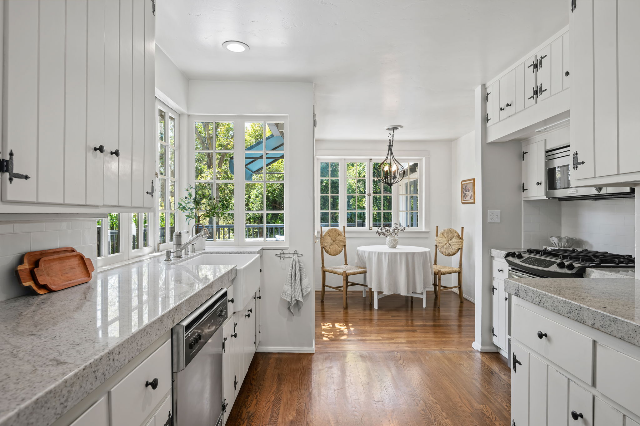 18-Kitchen