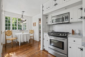 19-Kitchen