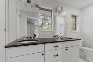 2707 Pecos St, Austin, TX 78703, USA Photo 31