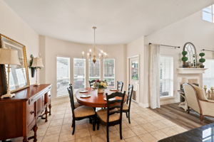 Oversized Eat In Kitchen
