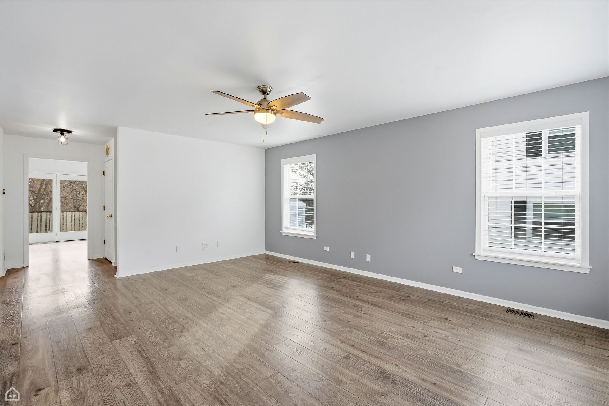 27071 N Ridge St - Melull_CHP2026_011