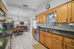 2708 27th Ave Dr W-16