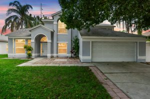 2708 Smithfield Dr, Orlando, FL 32837 (3) day to dusk.jpeg