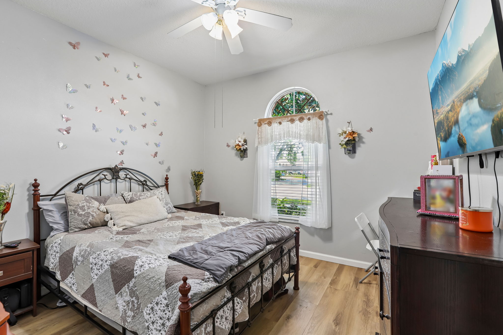 Valencia Grove Dr-S3005-020