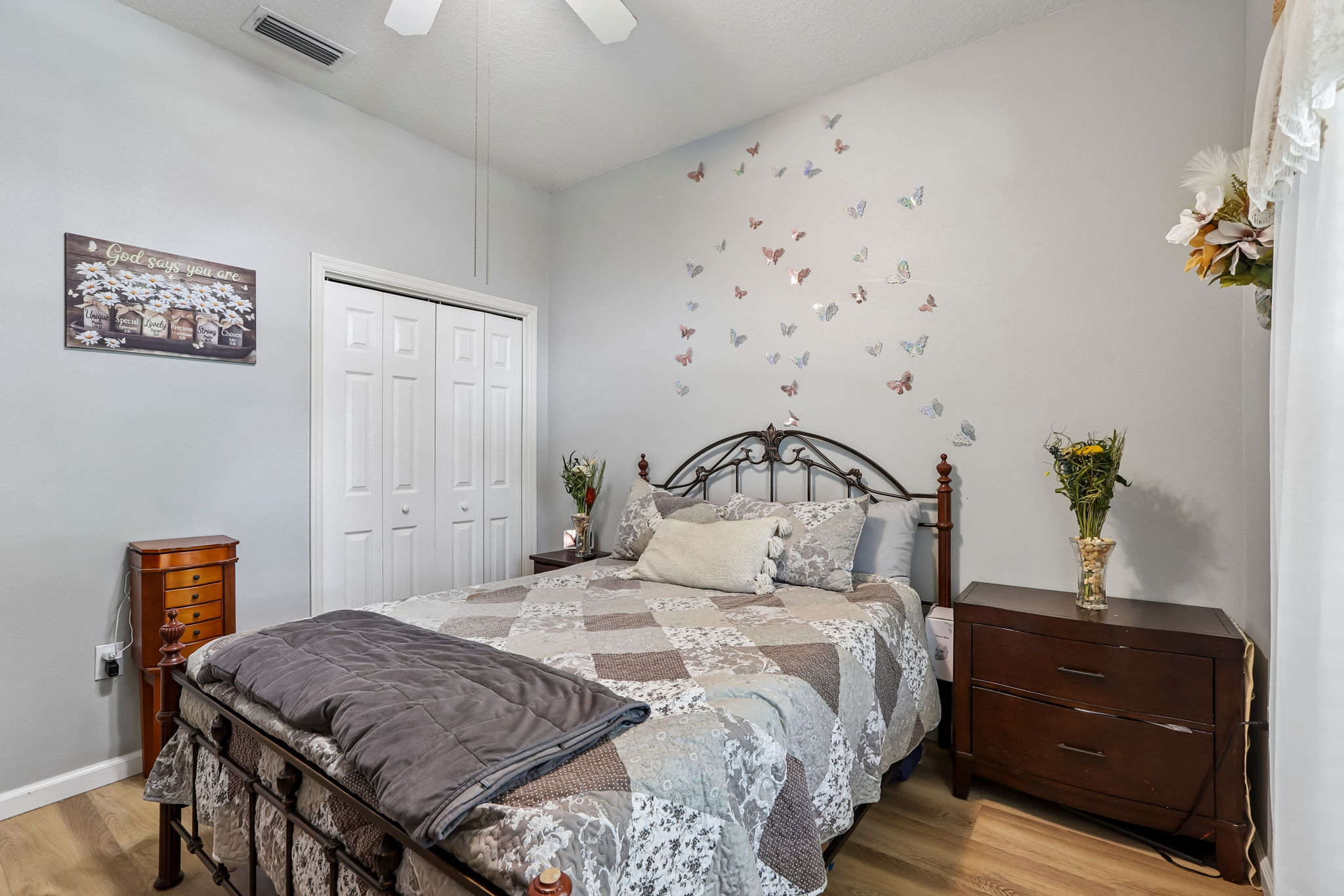 Valencia Grove Dr-S3005-021