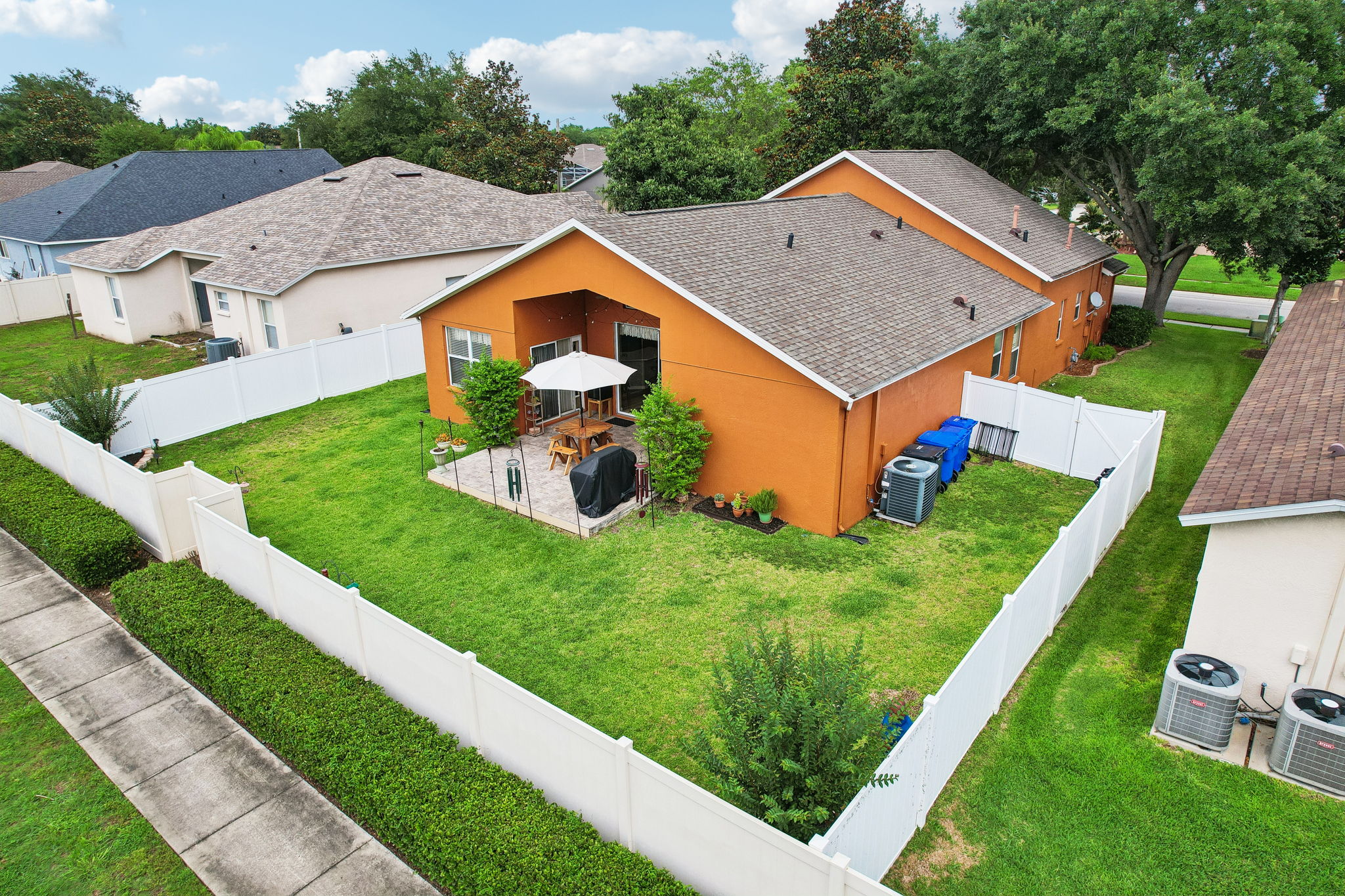 Valencia Grove Dr-S3005-058