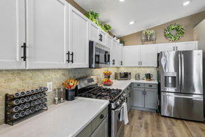 Valencia Grove Dr-S3005-017