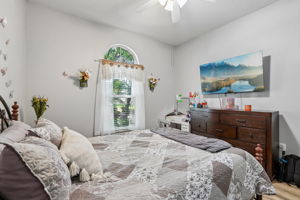 Valencia Grove Dr-S3005-022