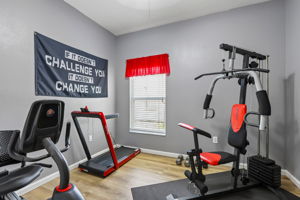 Valencia Grove Dr-S3005-024