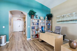 Valencia Grove Dr-S3005-033