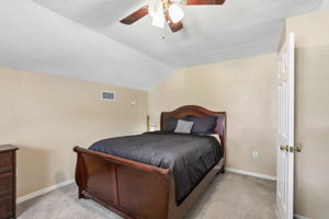 Valencia Grove Dr-S3005-045