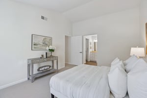 Norris Canyon Terrace A-S3107-035.jpg