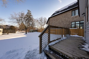 271 Waterloo Ave, North York, ON M3H 3Z6, Canada Photo 52