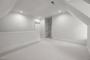 Photo 39