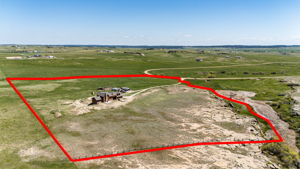 Property Lines are Approximate and not a survey
