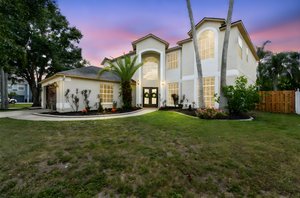 DSC_8618 day to dusk.jpeg