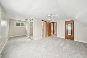 Center Dr-S2807-028.jpg