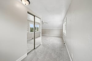Center Dr-S2807-029.jpg