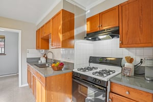 Hooker St-S0301-013.jpg