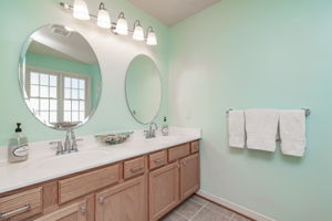  2711 McKenzie Ln, Fredericksburg, VA 22408, US Photo 32