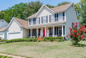  2711 McKenzie Ln, Fredericksburg, VA 22408, US Photo 3