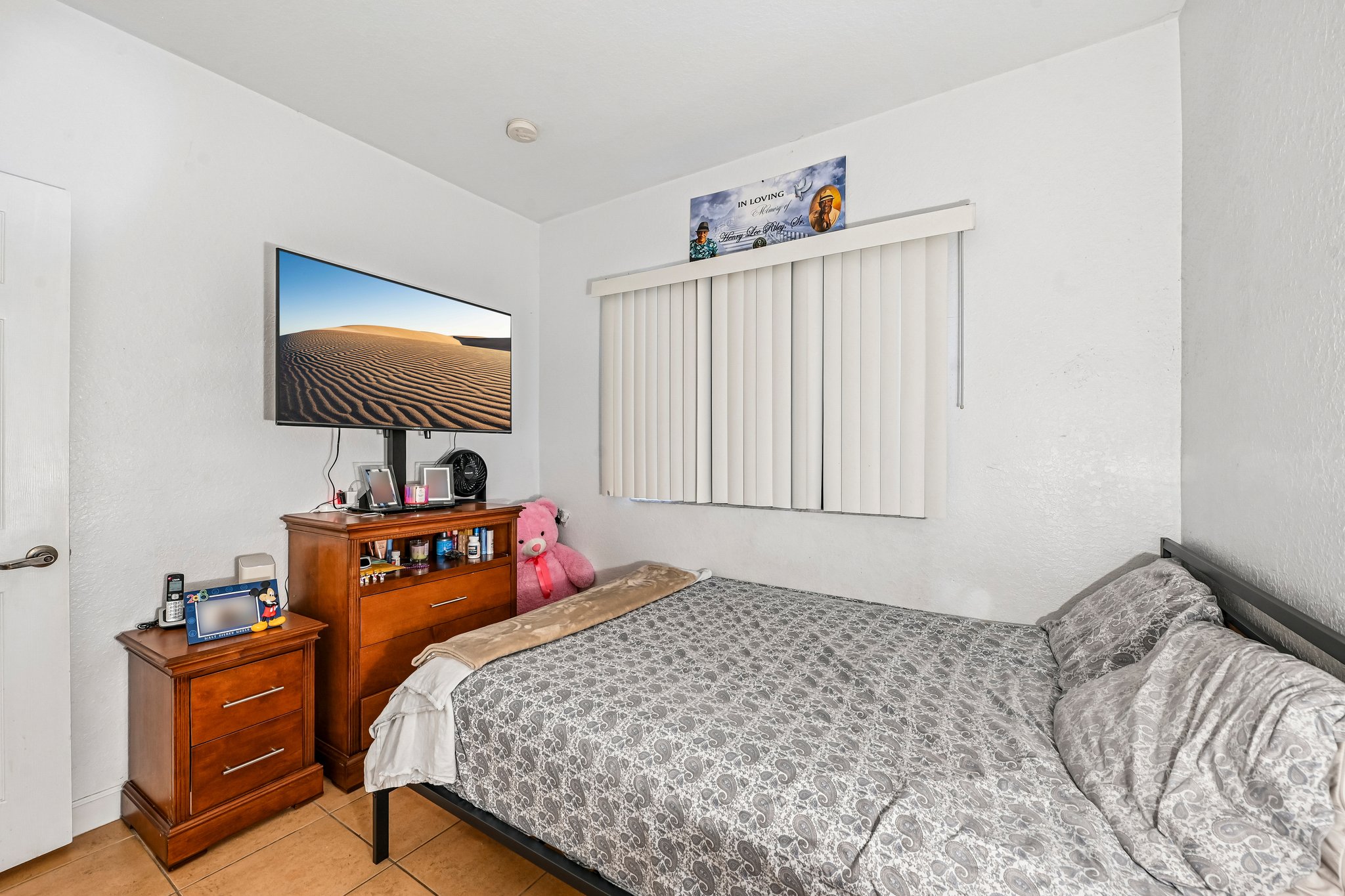 NE 4th St unit 101-S1710-023.jpg