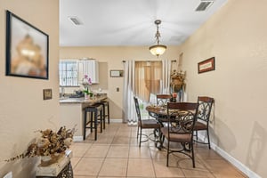 NE 4th St unit 101-S1710-005.jpg