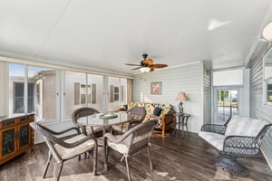 N Jones Loop Rd 292-015.jpg