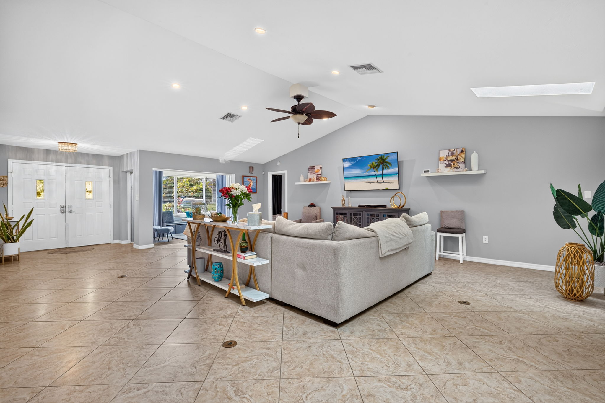 Living Room 1 of 6