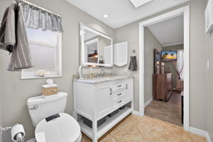 Guest Bathroom 1 of 2