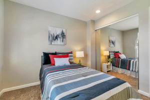 034_ 2712 Buena View_