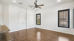 Neblina Ct-S1208-082.jpg