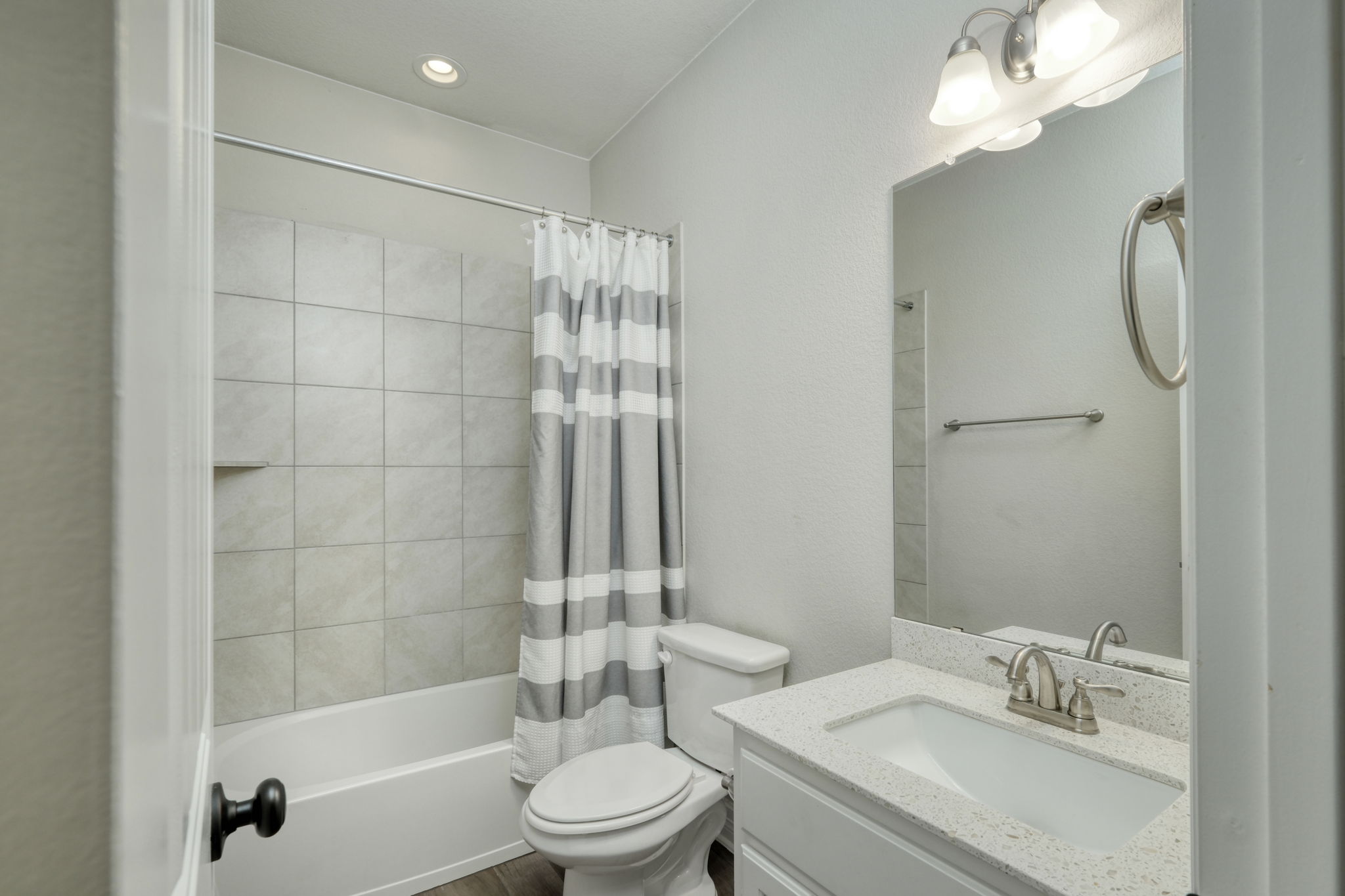 Upstairs Bathroom