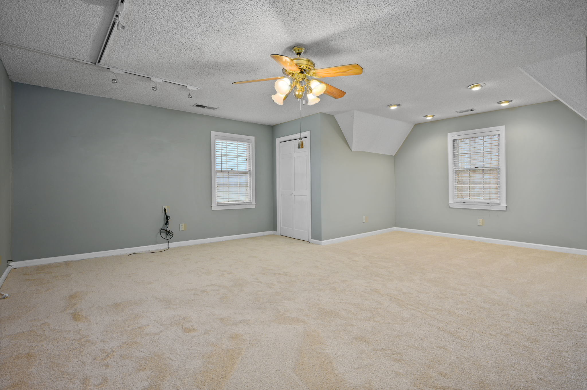 2713 Ashley Cir, Jonesboro, GA 30236, USA Photo 18
