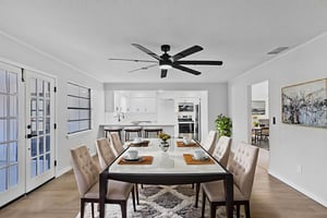 a0a29c33-31a3-44f0-8666-a5d8d08a9cca_6Y8A8176 virtually staged.jpeg