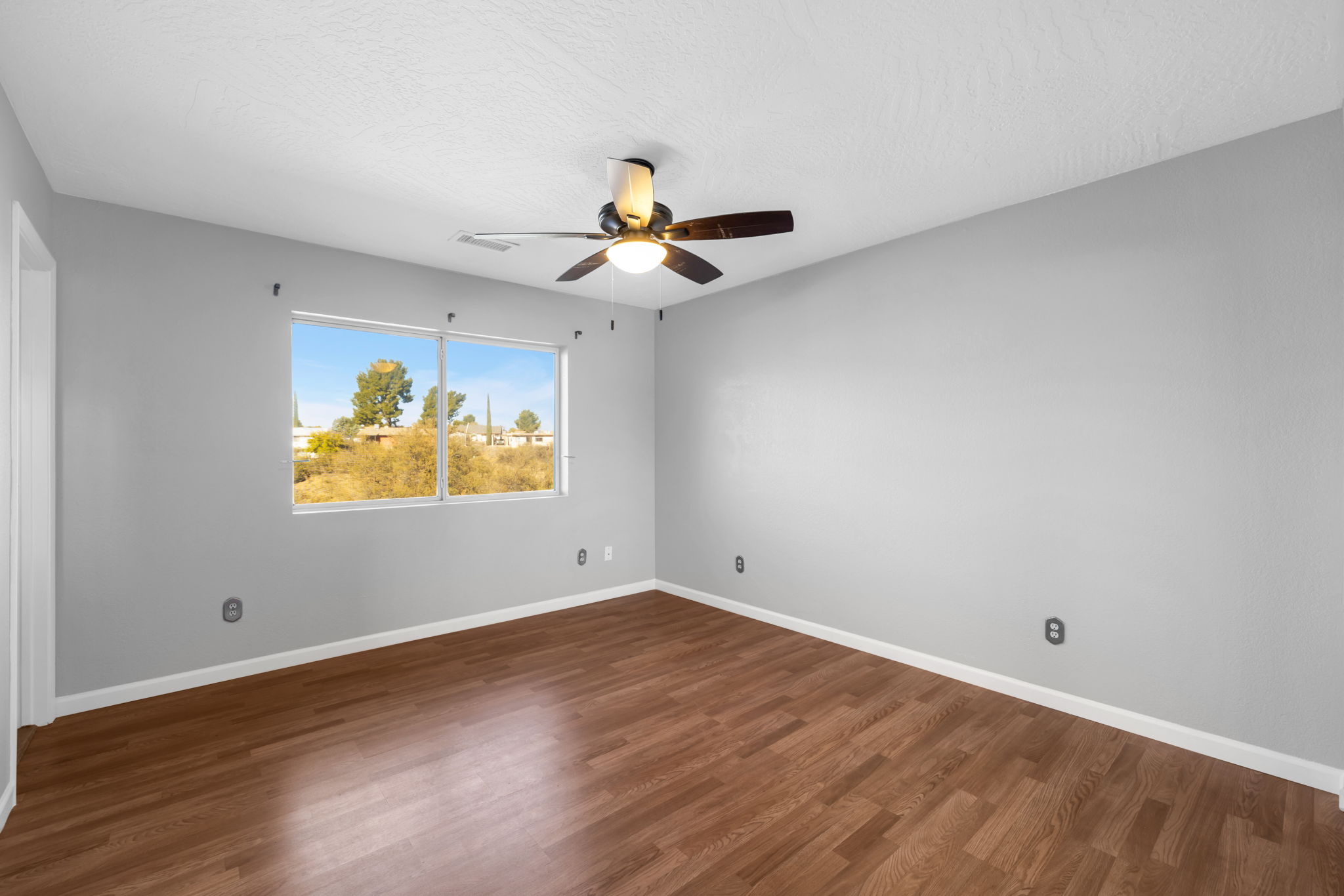 9927 7th Pl SE, Lake Stevens, WA 98258, US Photo 8