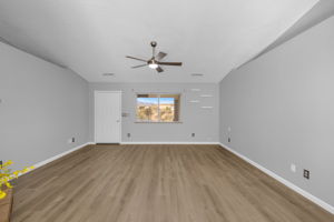 9927 7th Pl SE, Lake Stevens, WA 98258, US Photo 14