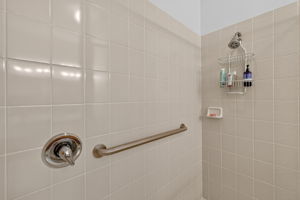  Photo 35