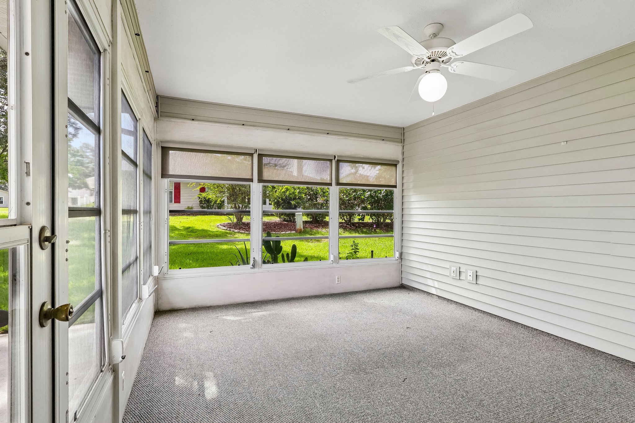 Racquet Cir-S0707-029.jpg
