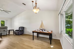 Racquet Cir-S0707-009.jpg