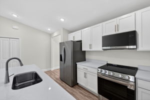 Kitchen 4