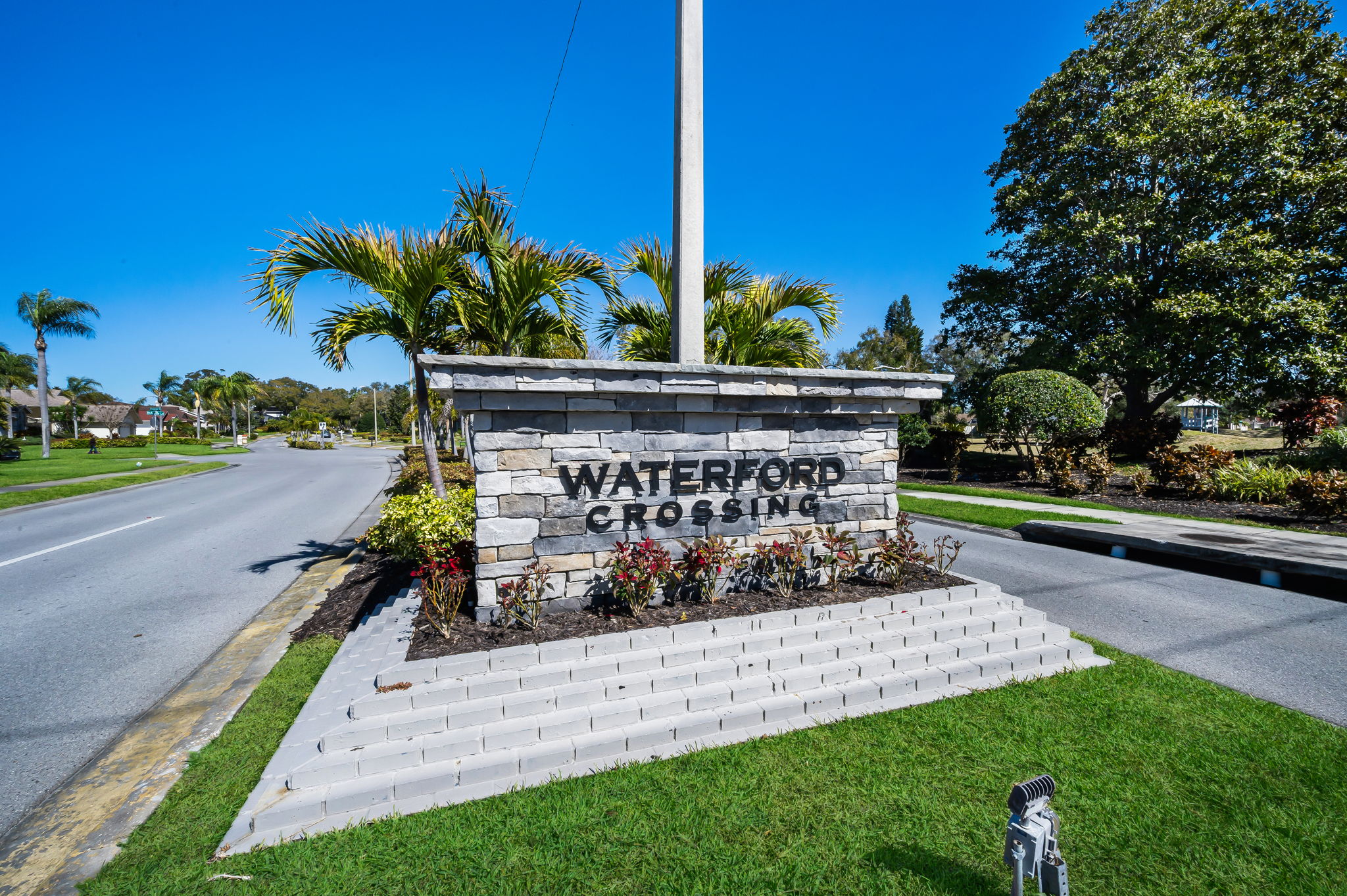 25-Waterford Crossing Sign3a