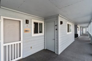  Photo 36