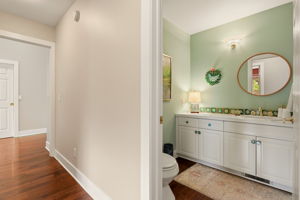  Photo 41