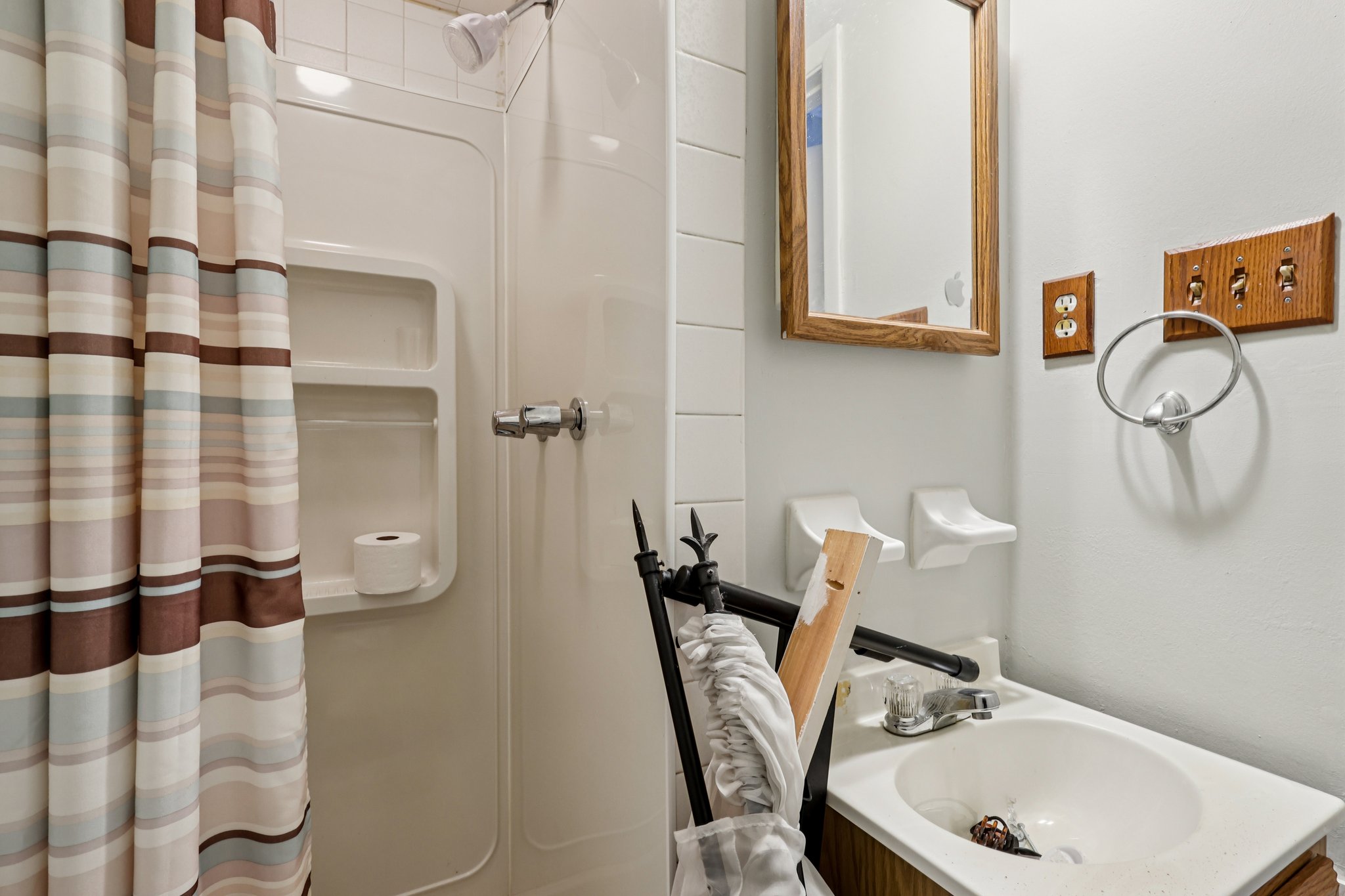 Myrtle Dr-S1703-021.jpg