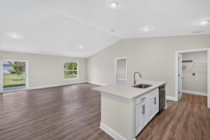 Kitchen 3 of 4